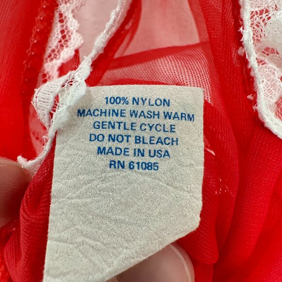 Vintage 70s Teddy Red Lace Ruffle Vixen Deep V Sexy Romper Lingerie Pinup Size M - Picture 3 of 4